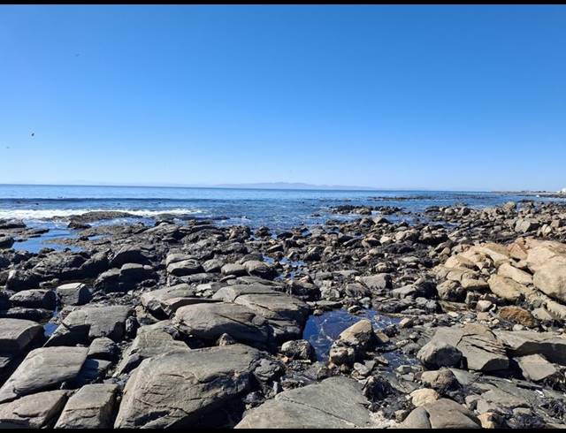 LAND FOR SALE IN SANDY POINT